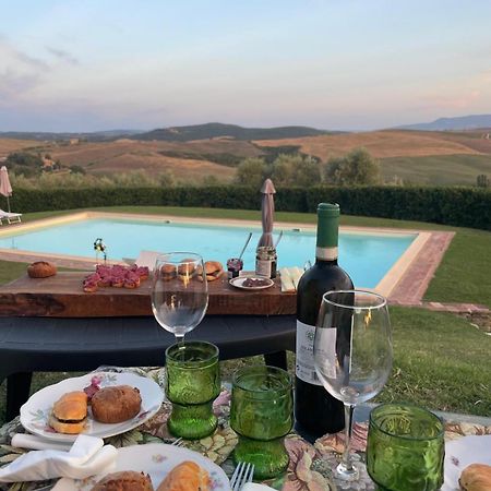 Agriturismo Bombina Montisi Екстериор снимка