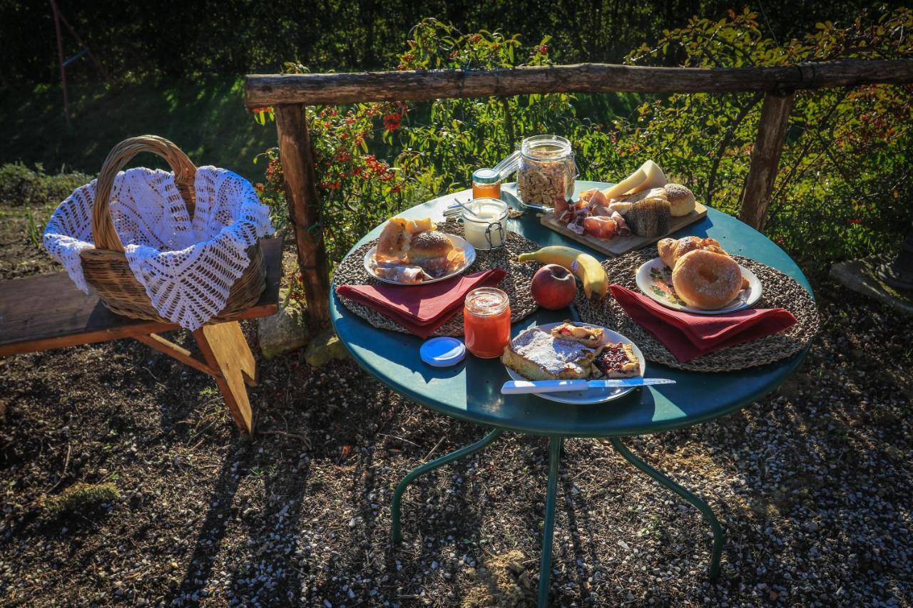 Agriturismo Bombina Montisi Екстериор снимка
