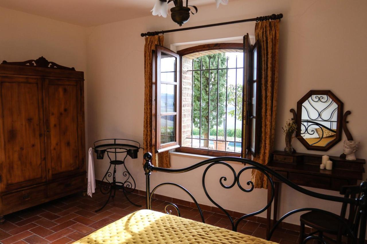 Agriturismo Bombina Montisi Екстериор снимка
