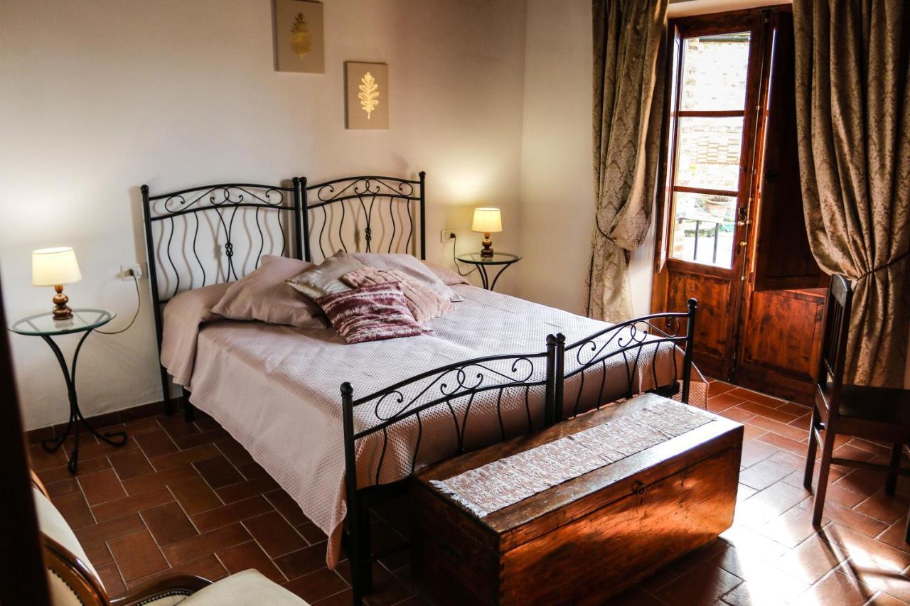 Agriturismo Bombina Montisi Екстериор снимка