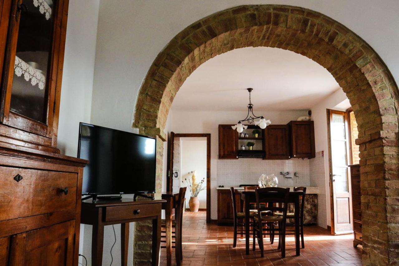 Agriturismo Bombina Montisi Екстериор снимка